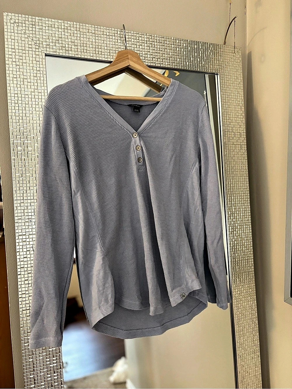 Eddie Bauer Waffle Knit Henley in Purple Size Large